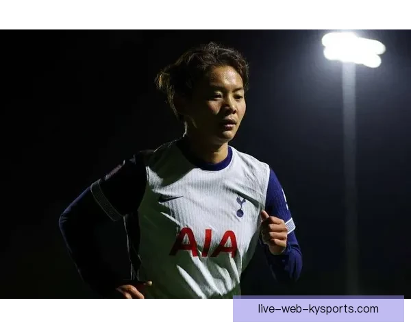 王霜精彩表现足球直播全程回顾展现女足明星风采 王霜精彩表现足球直播全程回顾展现女足明星风采